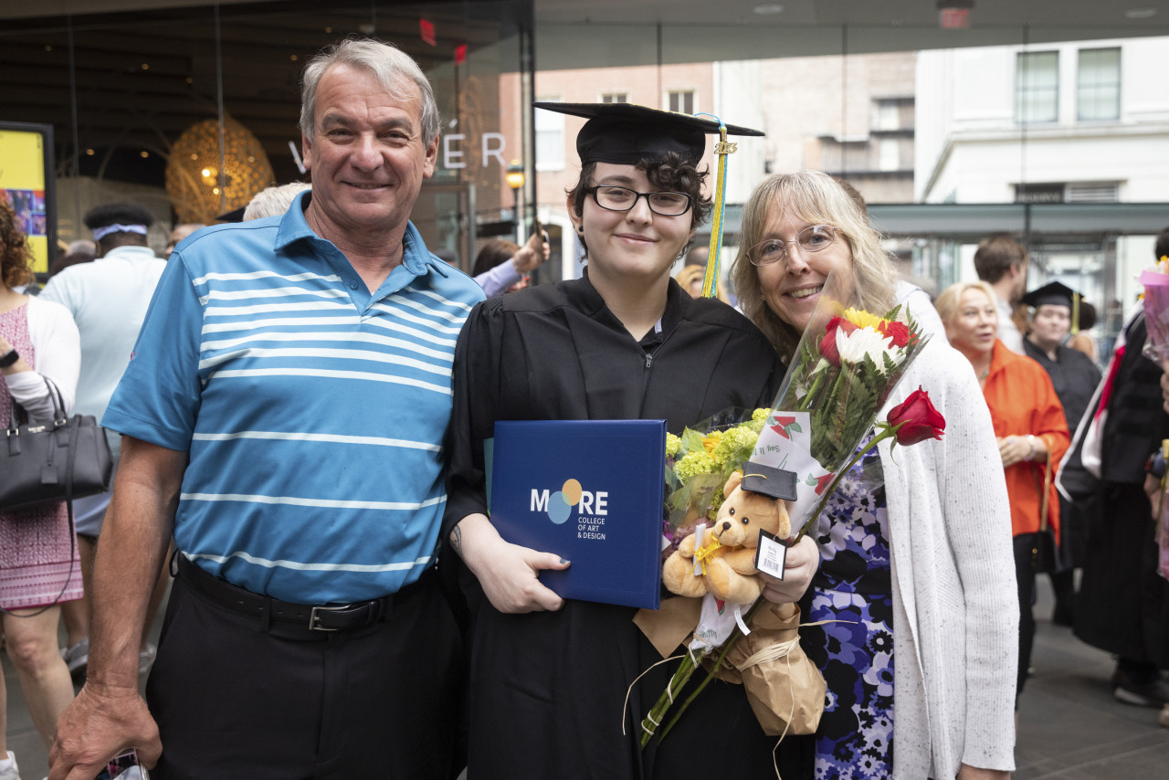 Maddy Maillette and family at commencement